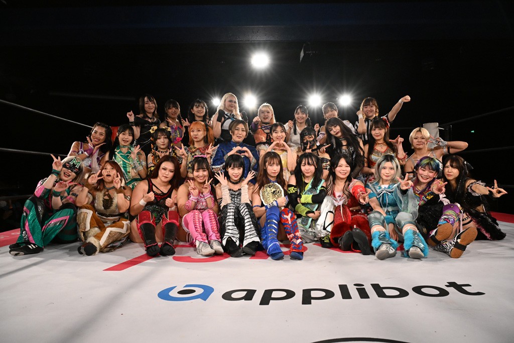 「SHINJUKU FACE COUNTDOWN SERIES」泣くわけないでしょ泣くはずがない